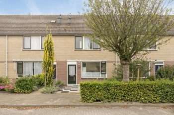 Dasseburcht 37, Zeewolde – Hoofdfoto